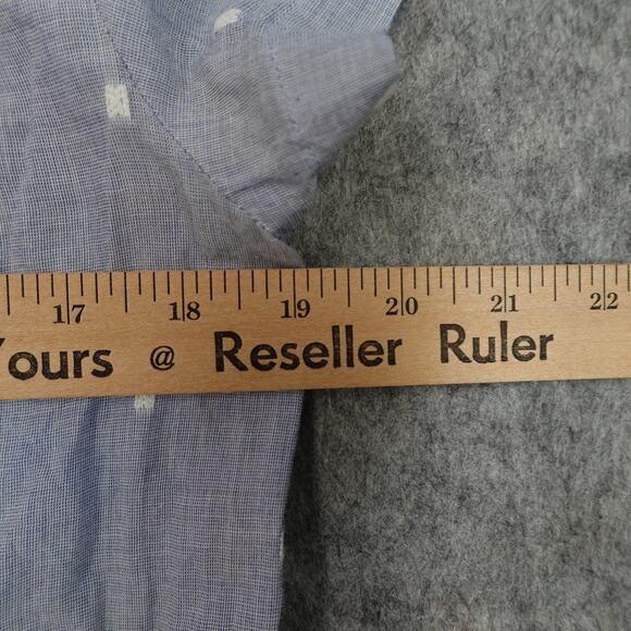 Cloth and Stone Top Womens Small V-Neck Chambray Embroidered Blue - Picture 7 of 9